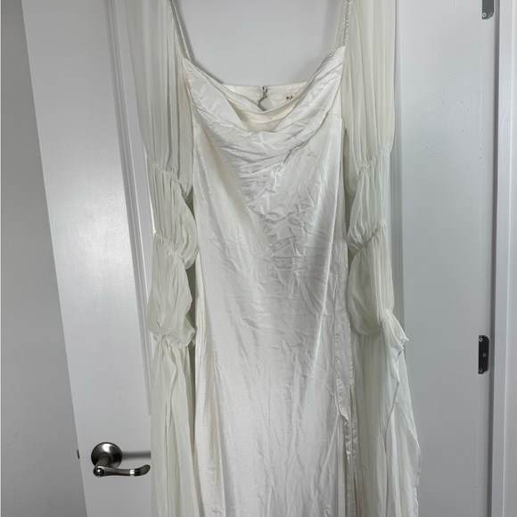 Willow Gown (For love & lemons) - Picture 6 of 9